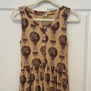 Kate Quinn Sleeveless Dress Balloons